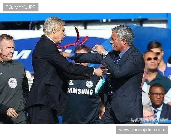 全球足球明星精彩瞬间汇总与英语翻译解析 全球足球明星精彩瞬间汇总与英语翻译解析