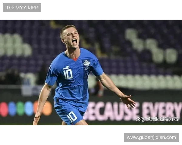 冰岛足球明星的职业生涯与成就探讨及其对国家足球的影响 冰岛足球明星的职业生涯与成就探讨及其对国家足球的影响