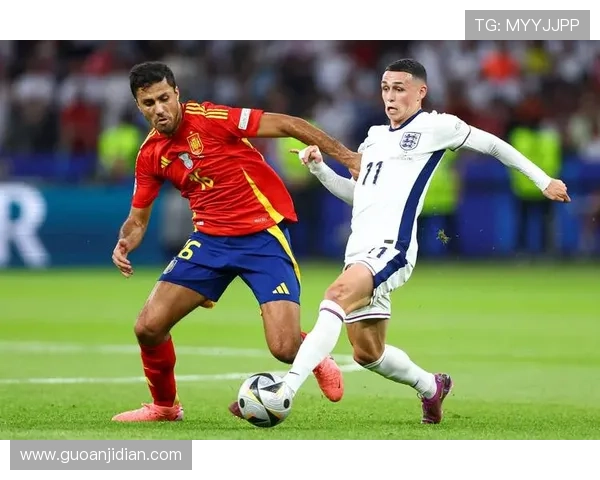 再次联手足球明星打造全新赛事盛典引发全球关注与热议 再次联手足球明星打造全新赛事盛典引发全球关注与热议