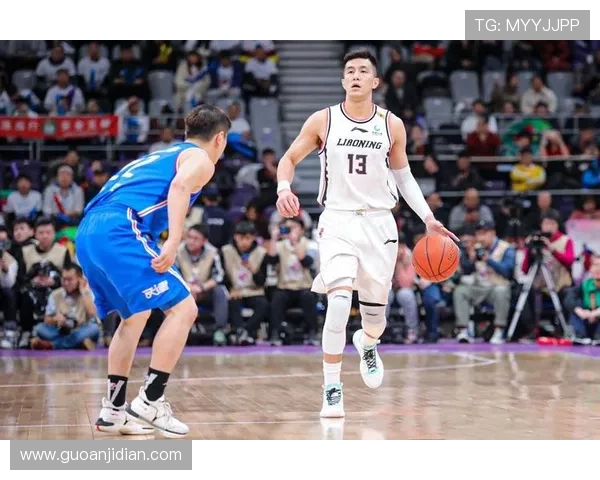 北京篮球队强势领跑联赛积分榜总分67分展现冠军实力