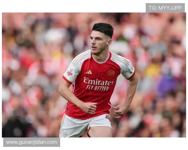 足球明星赖斯化身动漫角色展现球场魅力与青春梦想的奇幻旅程