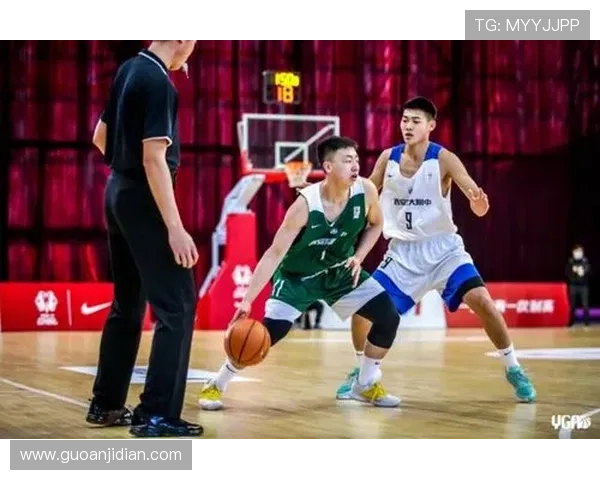 赛后分析:北京篮球队与西安篮球队实力对比与比赛亮点探讨 赛后分析:北京篮球队与西安篮球队实力对比与比赛亮点探讨